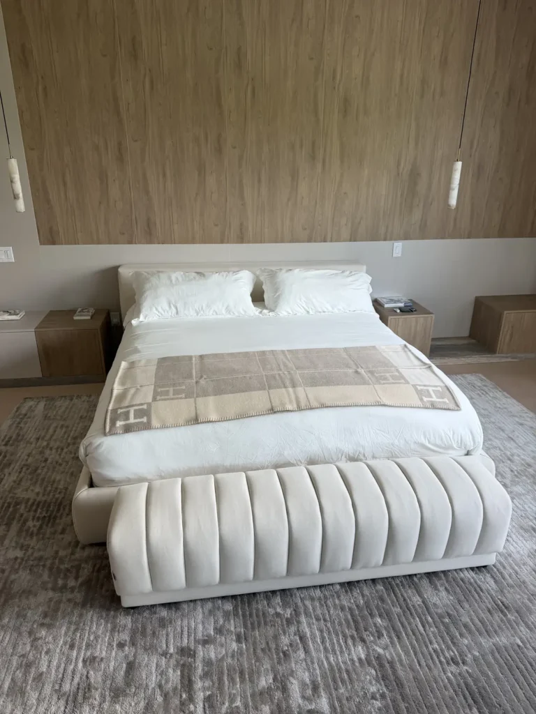 Airbnb turnover cleaning with fresh linens in Boca Raton